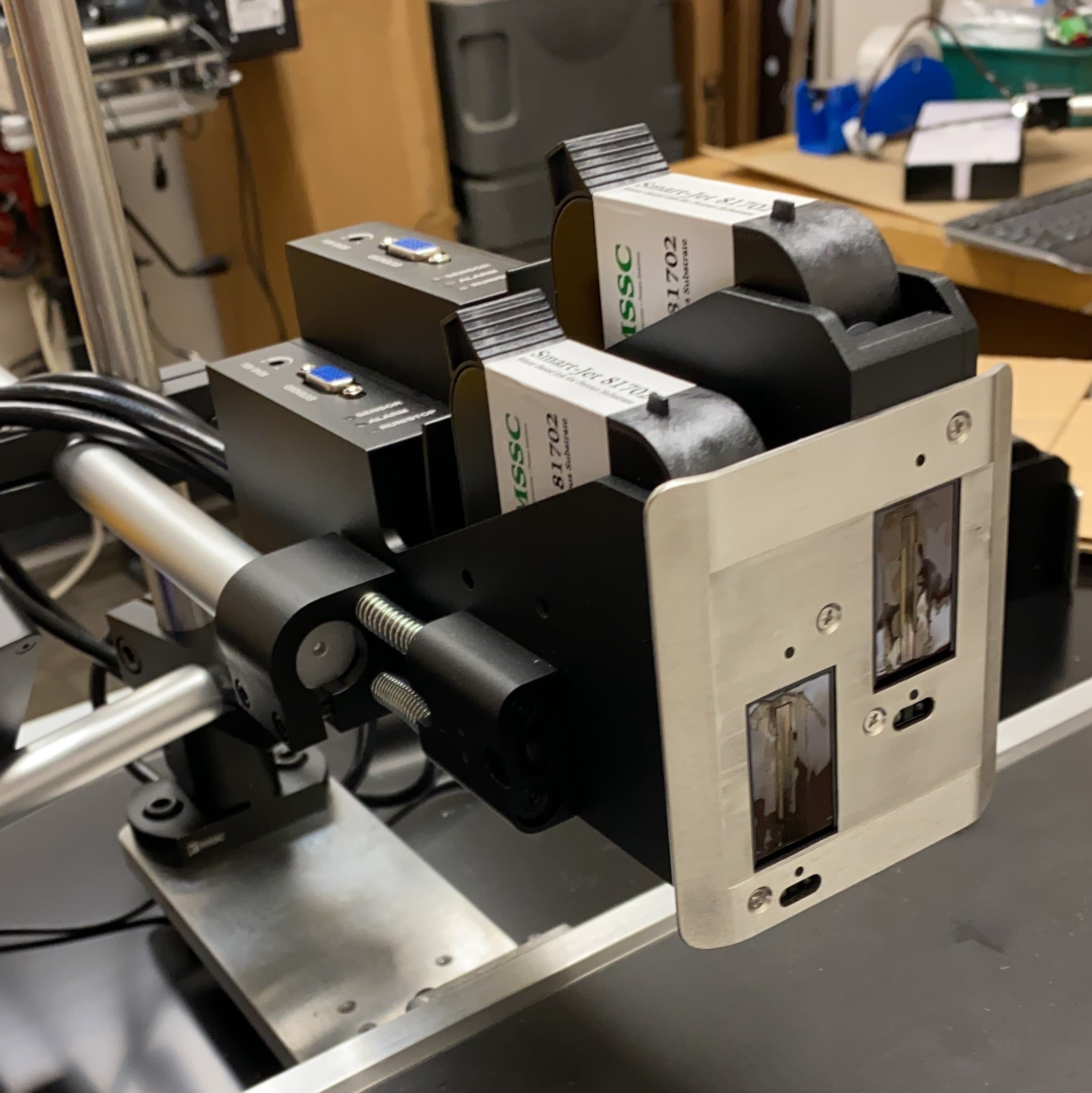 Smart Jet DUO instalado na linha de produção